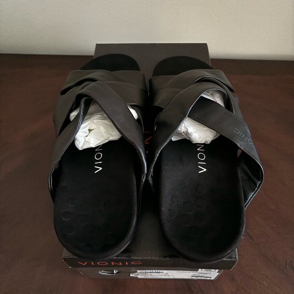 Vionic Juno Rest Slide Sandals Orthotic Support Black Leather Size 7 New in Box
